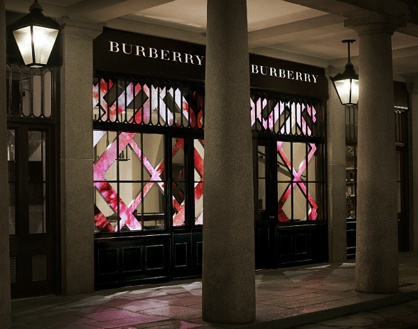 Burberry Beauty Box opens in London’s Covent Garden B4.png